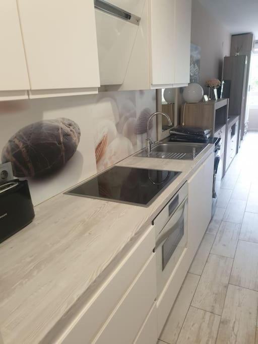 Apartament Precioso Estudio Con Piscina A 200m Del Mar Marbella